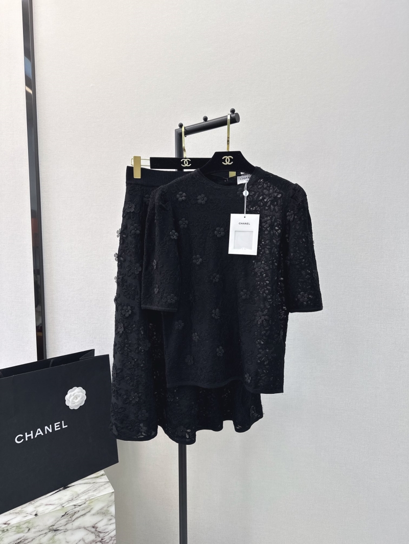 Chanel Long Sleeveds